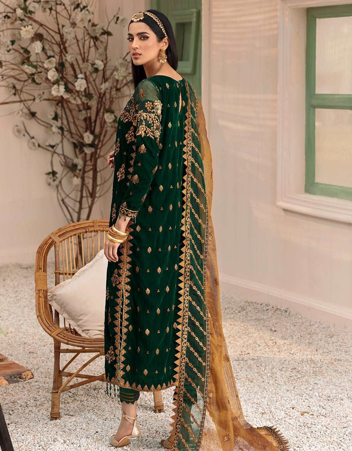 Makhmal By Emaan Adeel Unstitched 3 Piece Velvet Formals Collection'2024-MK-305