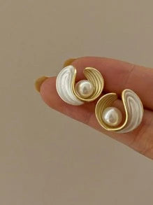 Shein - Faux Pearl Decor Stud Earrings