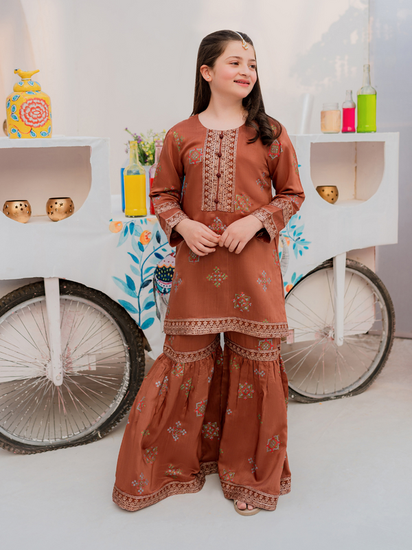 Jugnu By Garnet Stitched-Beena
