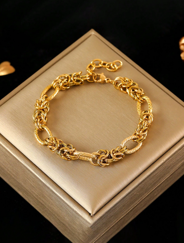 Shein - 1pc Chunky Chain Unisex Design Niche Stainless Steel Fashionable Versatile Bracelet
