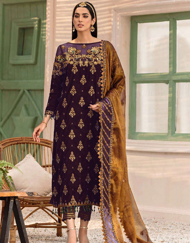 Makhmal By Emaan Adeel Unstitched 3 Piece Velvet Formals Collection'2024-MK-305