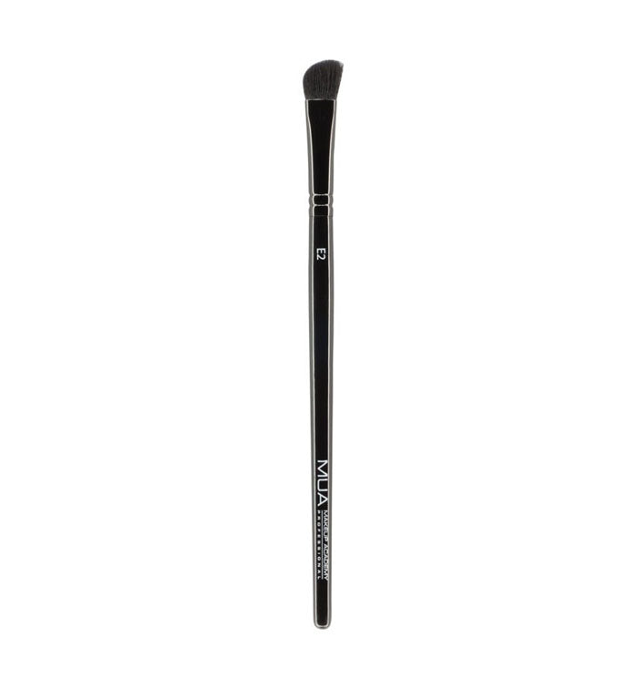 MUA- E2 Eyeshadow Contour Brush by Innovarge priced at #price# | Bagallery Deals
