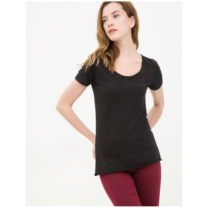 Koton- Scoop Neck T-Shirt - Black