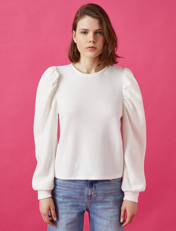 Koton- Crew Neck Balloon Sleeve T-Shirt - Ecru