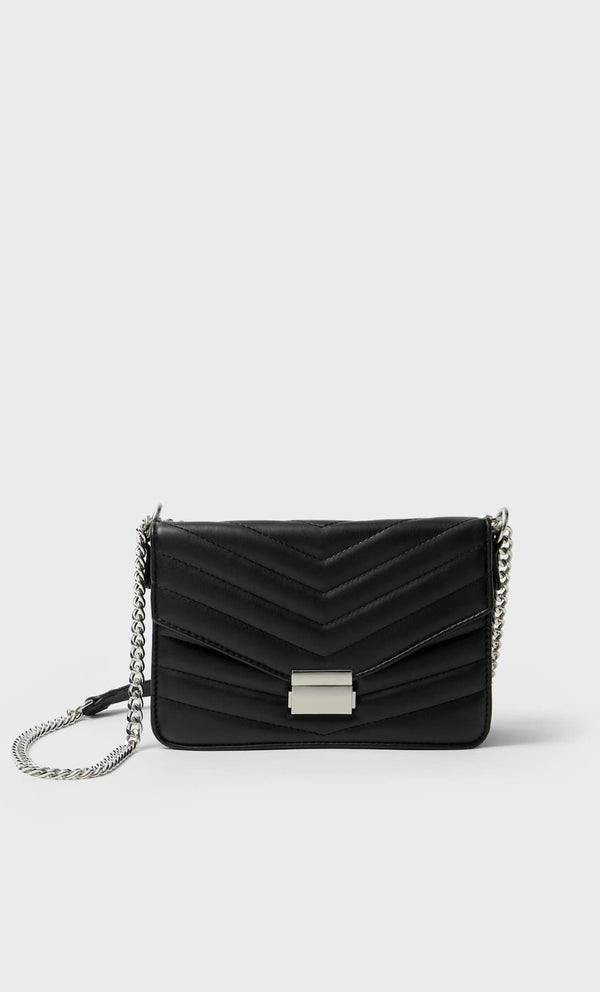 Stradivarius- Quilted crossbody bag with chain strap
